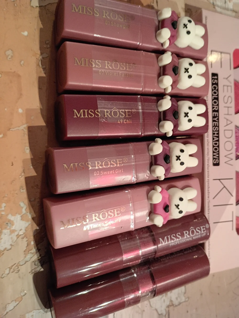 Miss Rôse Pink Eyeshadow Palette & Lip Set — Soft Rose Shades